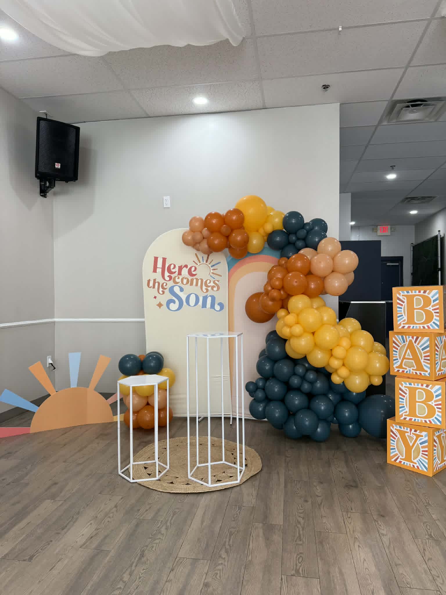 Hanging Balloon Ceiling Decor